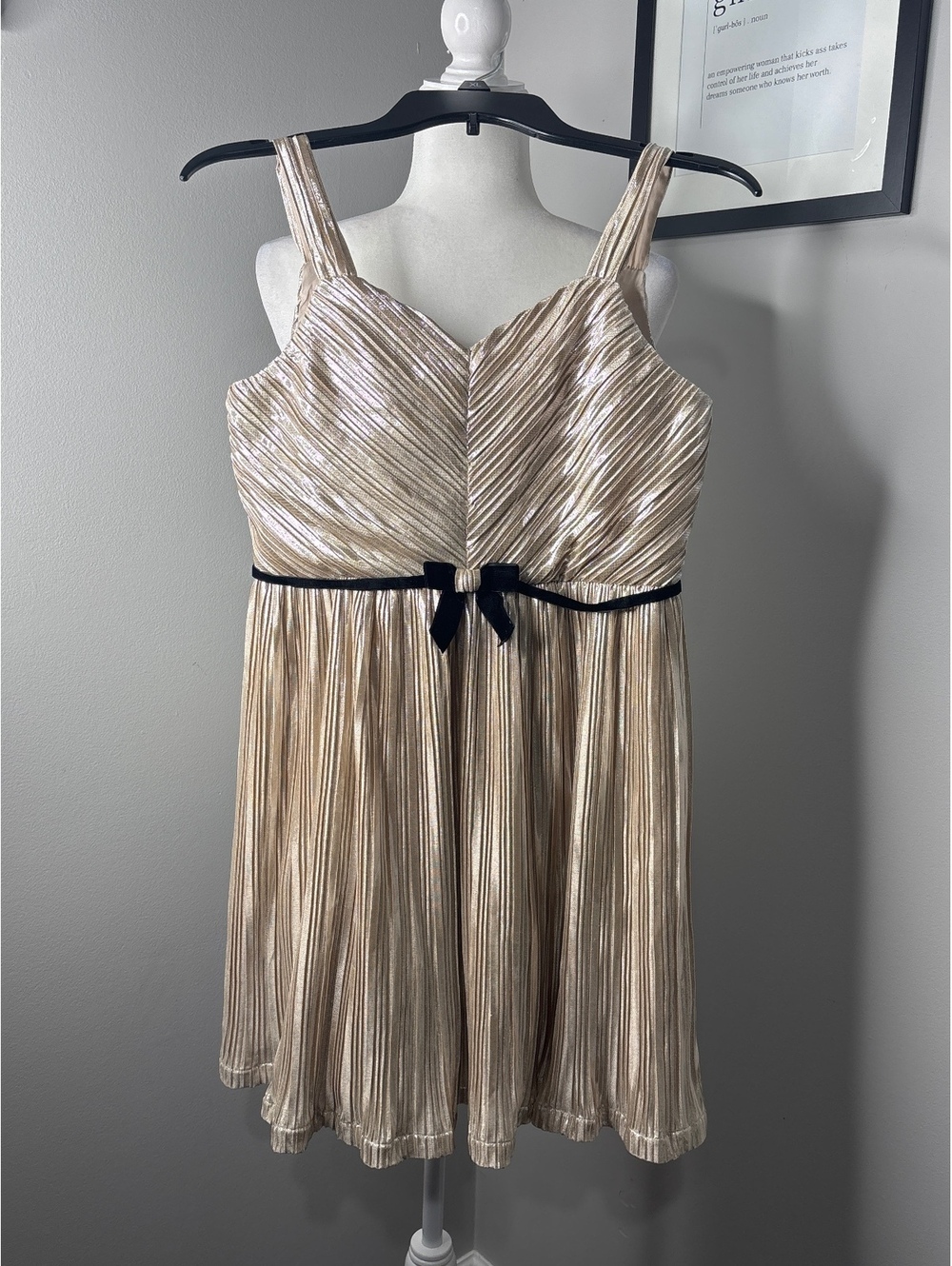 Bonnie Jean Gold Pleated Party girls Dress Size 14